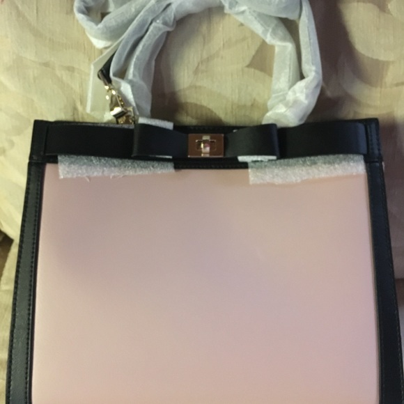 Kate Spade ♠️ - Picture 2 of 6